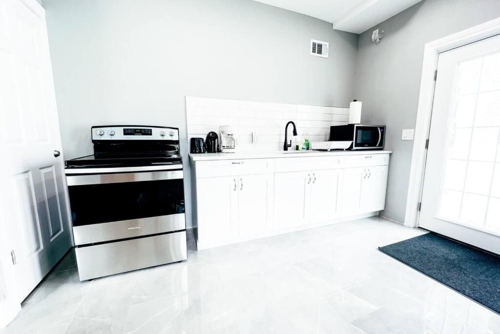 4Br Niagara Getaway-Prime Location * Niagara Falls